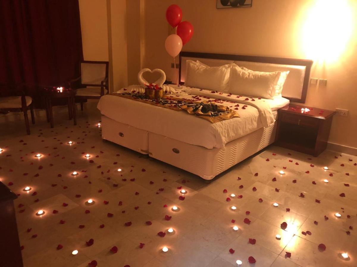 Farah Hotel Apartment Maszkat Kültér fotó