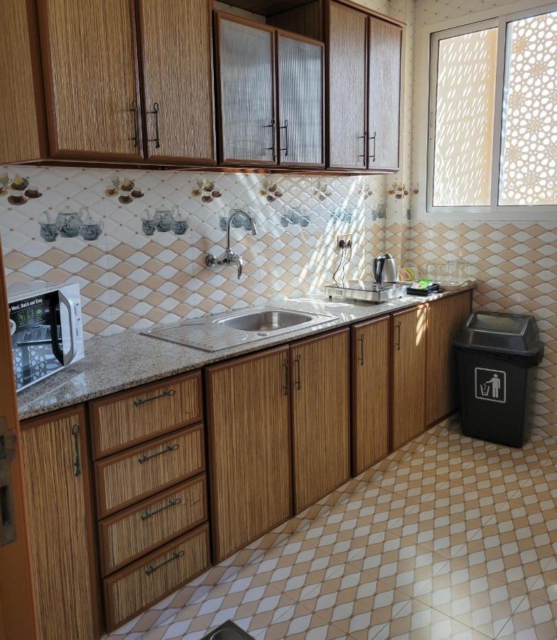 Farah Hotel Apartment Maszkat Kültér fotó